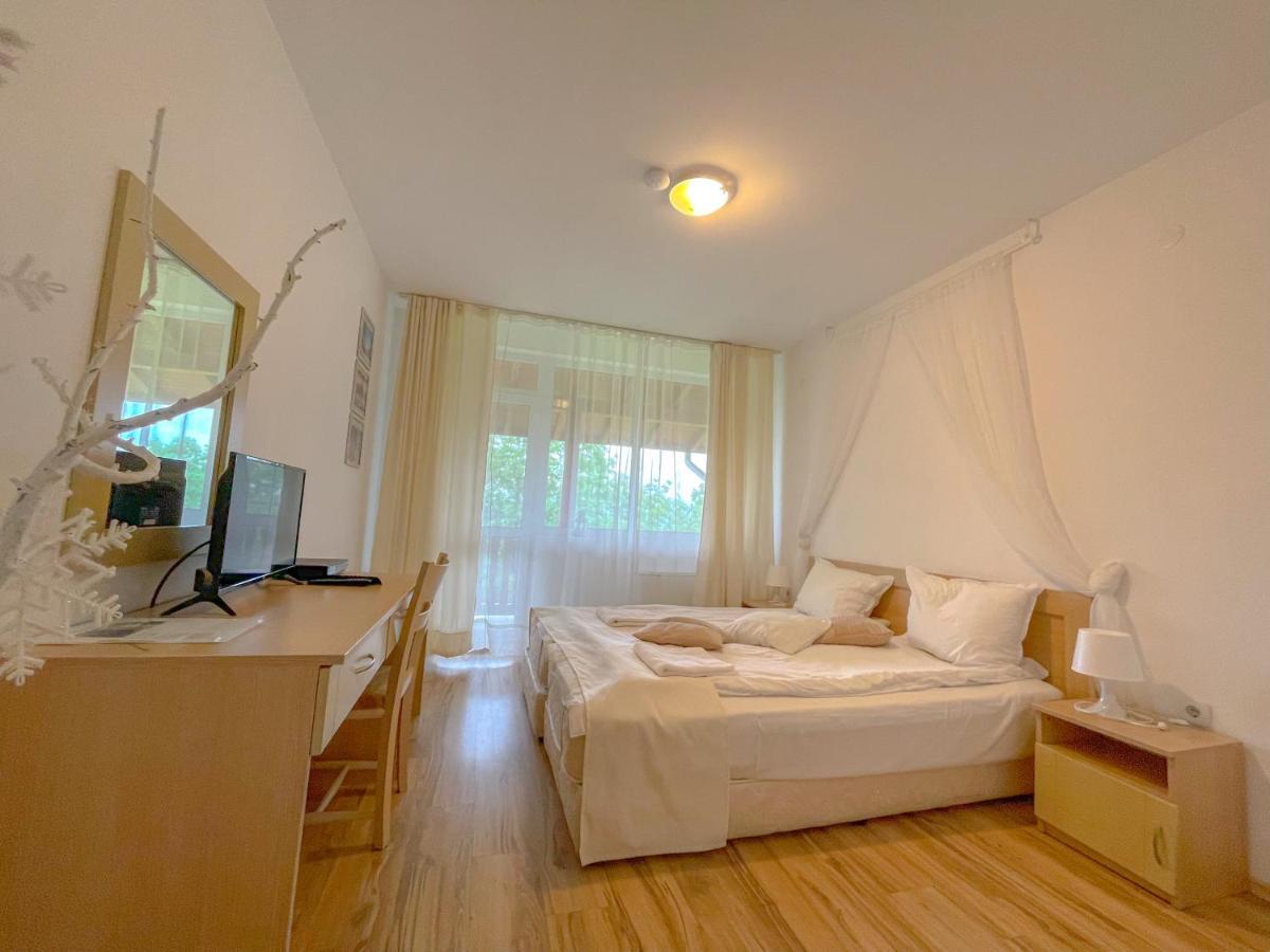 Guest House Au Nature Golyama Zhelyazna ภายนอก รูปภาพ